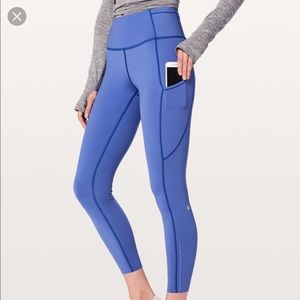 Morocoon Blue fast & free size 4 7/8th